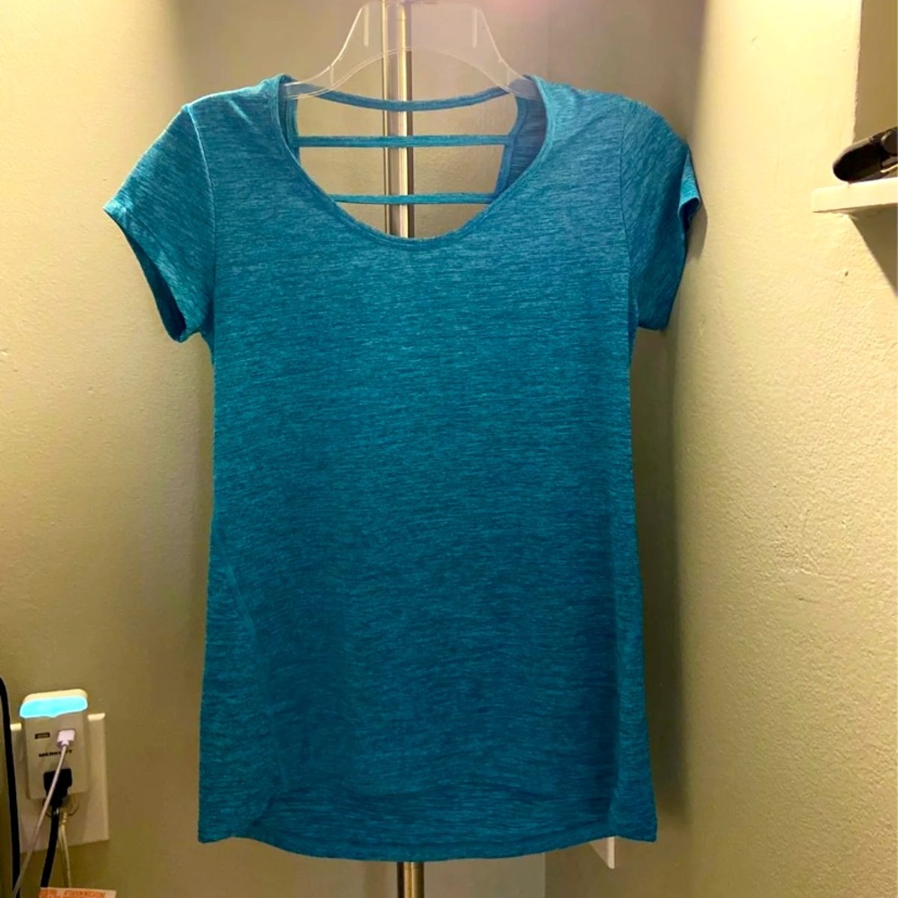 Champion c9 Athletic Cutout Top